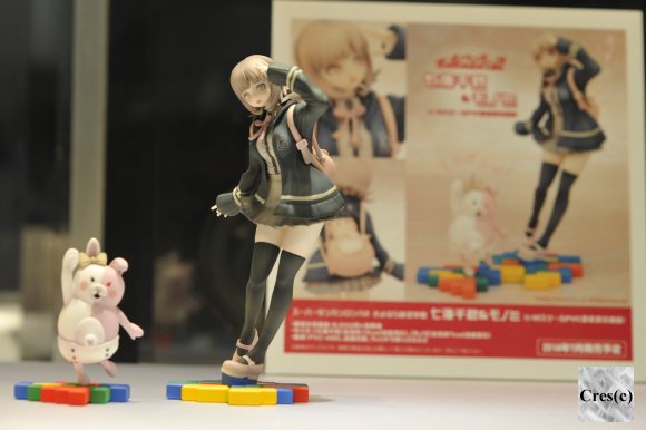 七海千秋とウサミ / スーパーダンガンロンパ2 さよなら絶望学園